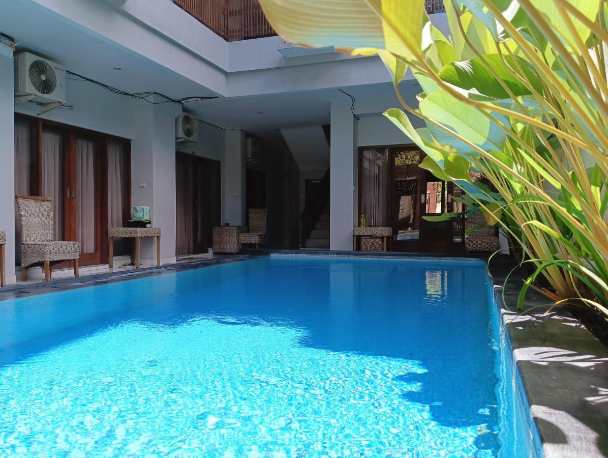 Tama Seminyak Bed & Breakfast Kerobokan  Exterior photo